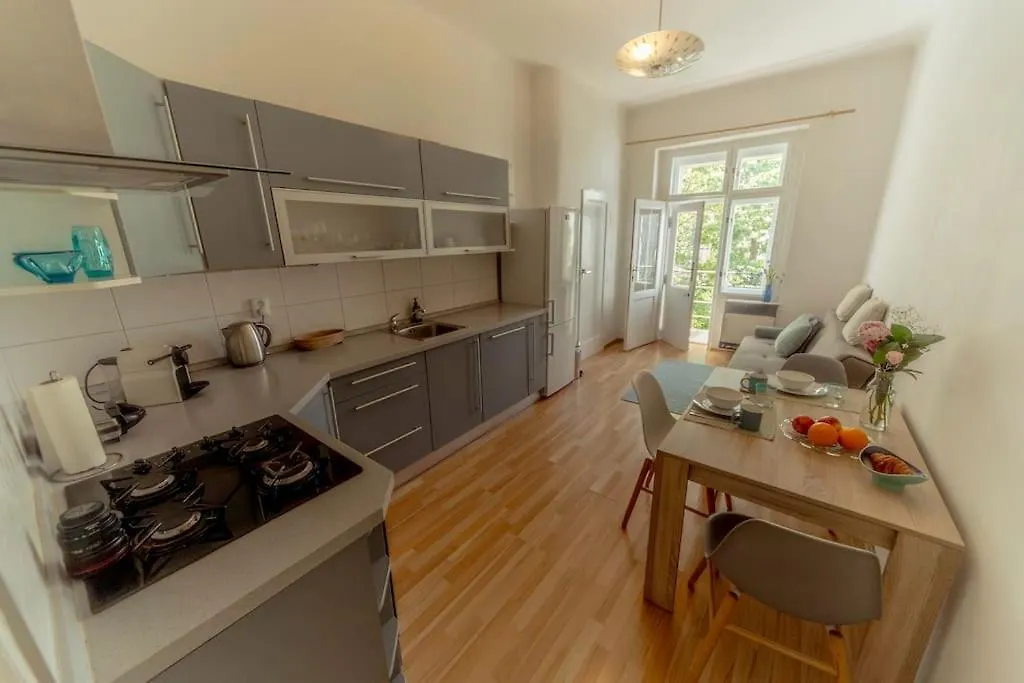 Prague'S Best-Kept Secret Appartement